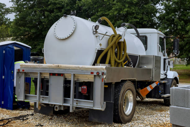 Best Portable toilet rental cost  in Stow, OH